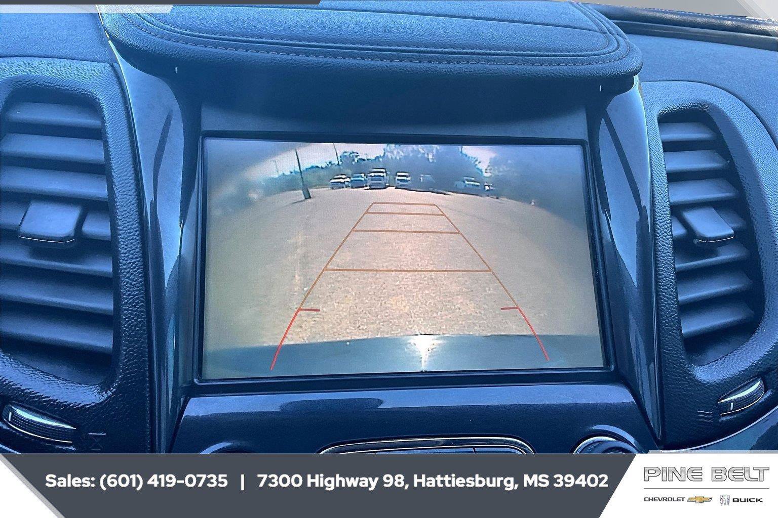 Used 2019 Chevrolet Impala LT FWD image 15