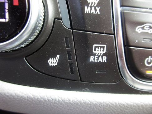 Used 2019 Chevrolet Equinox LT AWD/4WD image 27