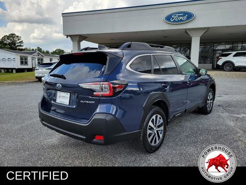 Used 2024 Subaru Outback Premium AWD/4WD image 6