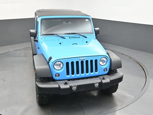 Used 2017 Jeep Wrangler Sport AWD/4WD image 31