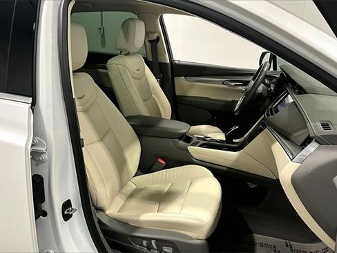 Used 2021 Cadillac XT5 Premium Luxury image 29