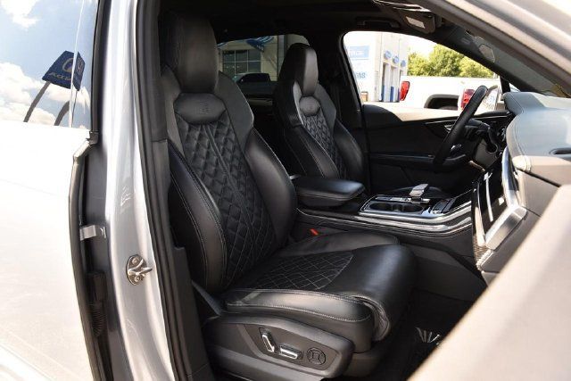 Used 2021 Audi SQ7 Premium Plus w/ Executive Package AWD/4WD image 21