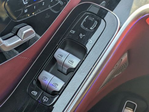 Certified 2023 Mercedes-Benz S 580 4MATIC Sedan image 29