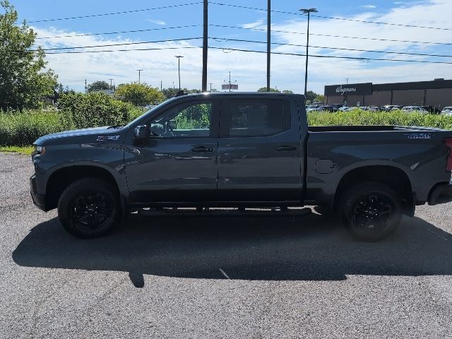 Used 2021 Chevrolet Silverado 1500 LT Trail Boss w/ Convenience Package II AWD/4WD image 2