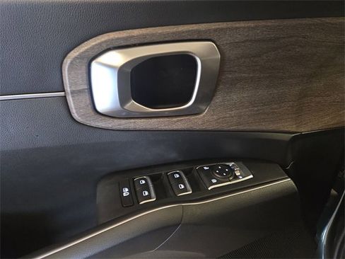 Used 2022 Kia Sorento X-Line EX image 13