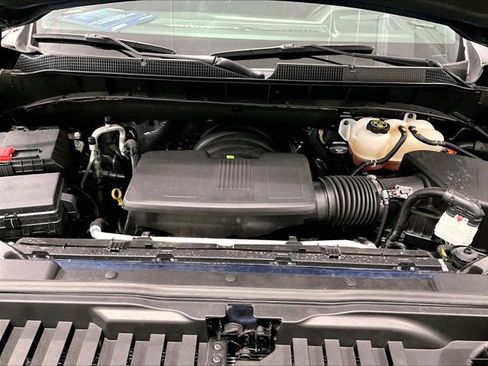 Used 2023 Chevrolet Silverado 1500 High Country w/ Technology Package RWD image 11