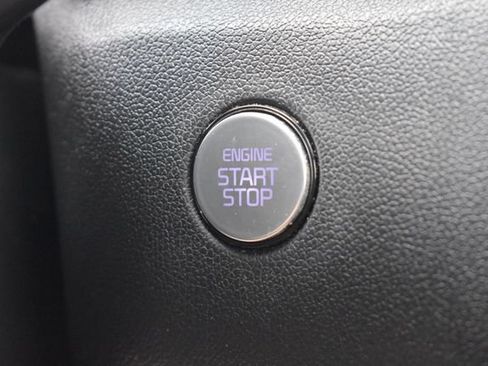 Used 2023 Kia Sorento S w/ Panoramic Sunroof Package AWD/4WD image 34