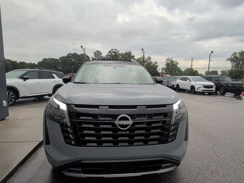 Used 2026 Nissan Pathfinder Platinum w/ Cargo Package FWD image 2