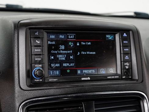 Used 2017 Dodge Grand Caravan GT image 15