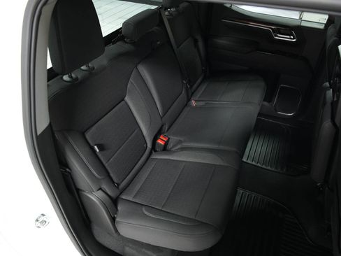 New 2026 GMC Sierra 1500 Elevation image 14