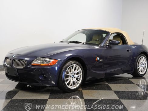 Used 2003 BMW Z4 3.0i image 5