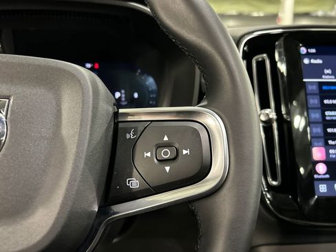 Used 2026 Volvo XC40 B5 Plus w/ Protection Package Premier AWD/4WD image 13