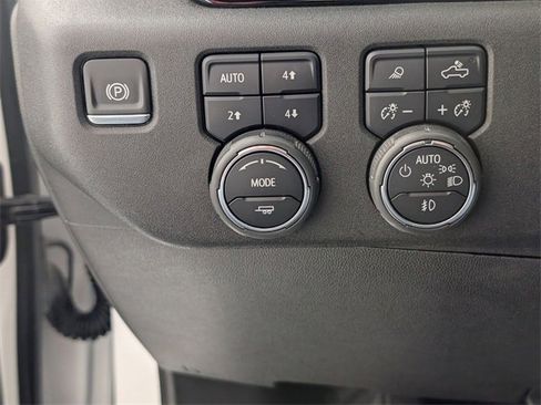 Used 2024 Chevrolet Silverado 2500 LTZ image 15