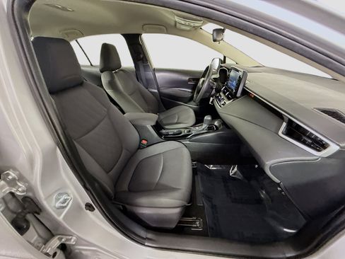 Used 2022 Toyota Corolla LE image 28