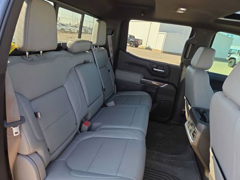 Used 2021 Chevrolet Silverado 1500 LTZ w/ LTZ Premium Texas Edition AWD/4WD image 17