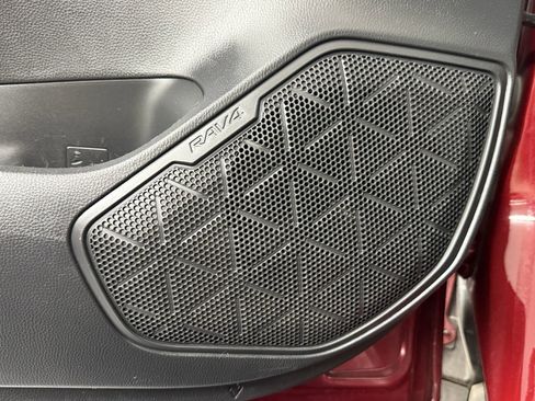 Used 2023 Toyota RAV4 XLE image 15