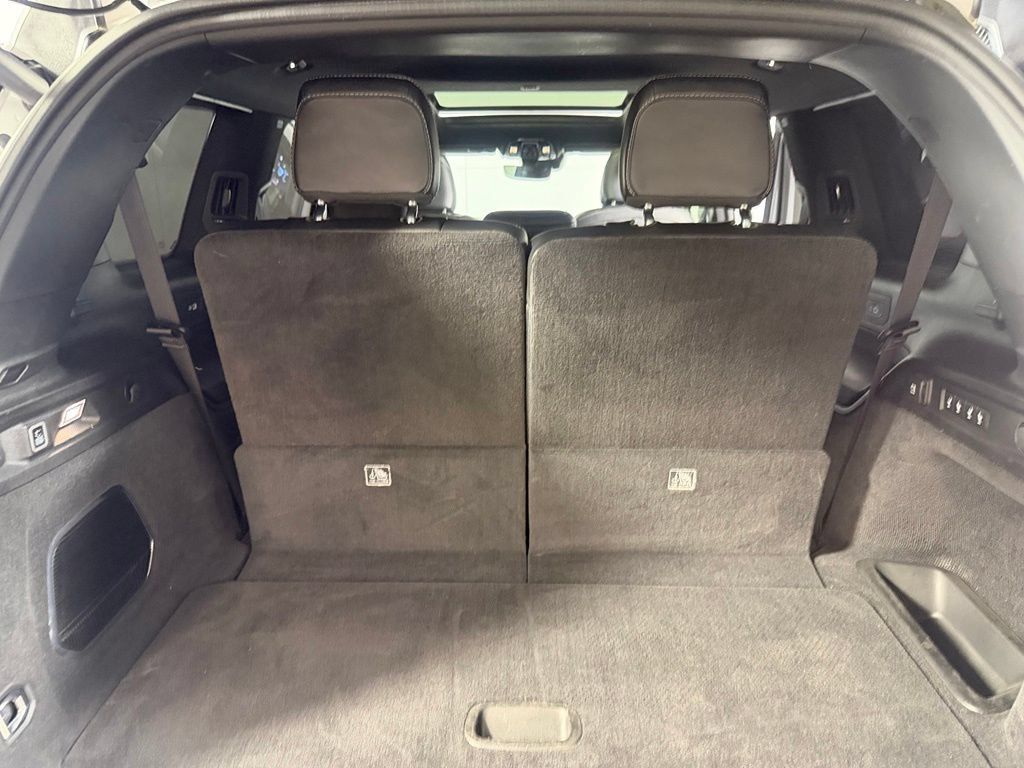 Used 2022 Jeep Grand Cherokee L Overland RWD image 20