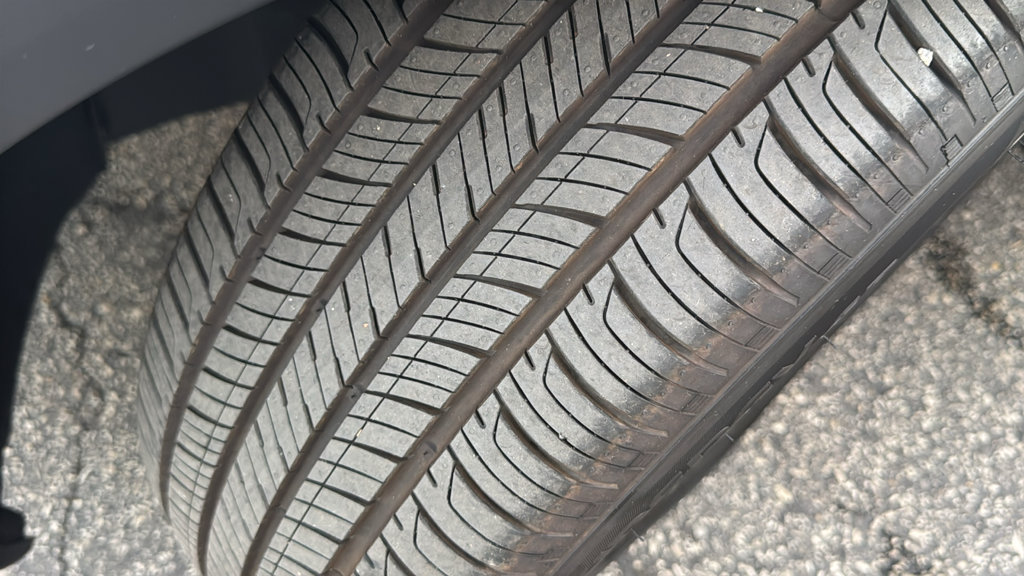 Certified 2025 Honda HR-V Sport image 11