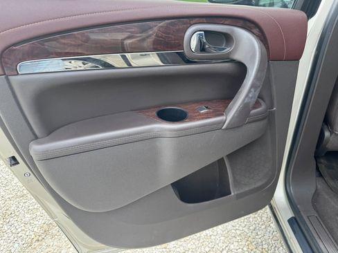 Used 2014 Buick Enclave Premium w/ Trailering Provision Package FWD image 22