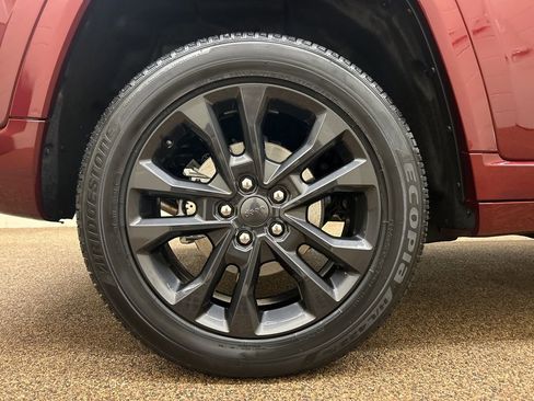 New 2026 Jeep Grand Cherokee Limited AWD/4WD image 28