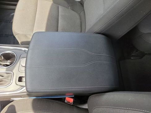 Used 2023 Chevrolet Traverse LT w/ LPO, Floor Liner Package AWD/4WD image 24