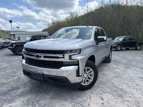 Used 2019 Chevrolet Silverado 1500 LT w/ All-Star Edition image 4