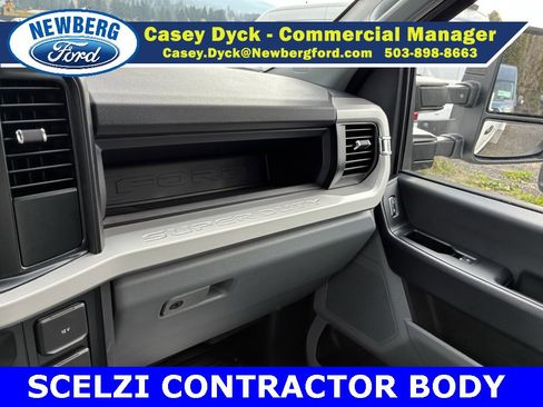 New 2026 Ford F550 4x4 Crew Cab image 17