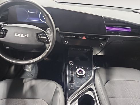 Used 2023 Kia Niro Wind w/ Wind Preserve Package FWD image 11