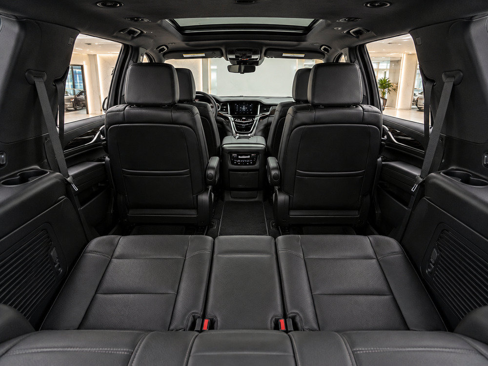 Used 2018 Cadillac Escalade ESV Luxury AWD/4WD image 14