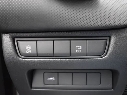 Used 2025 MAZDA CX-50 AWD 2.5 S w/ Preferred Package image 22