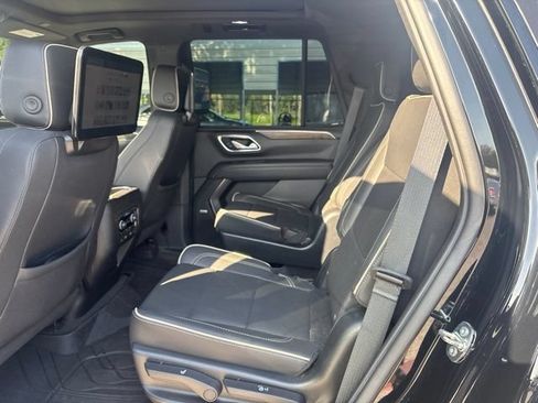 Used 2023 Chevrolet Tahoe Premier w/ Advanced Technology Package AWD/4WD image 10