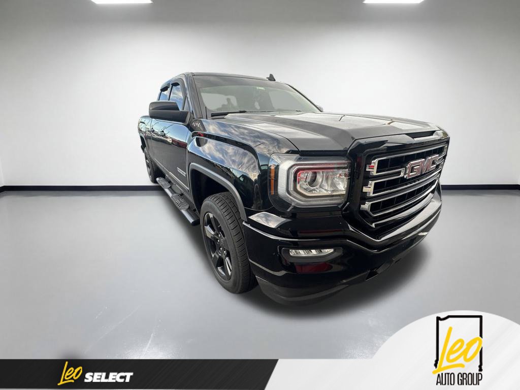 Used 2017 GMC Sierra 1500 SLE w/ SLE Value Package AWD/4WD image 1