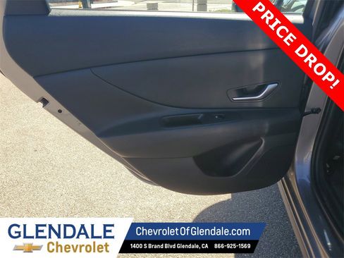 Used 2024 Hyundai Elantra SEL image 14