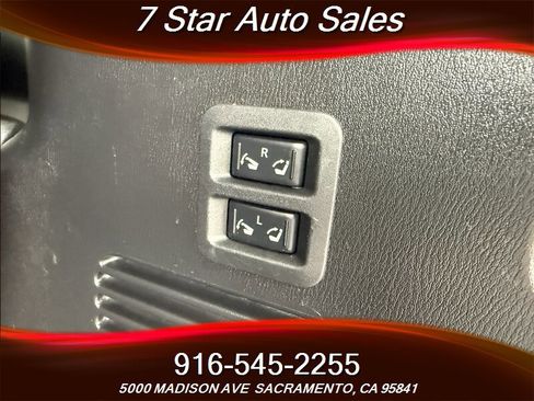 Used 2013 INFINITI QX56 4WD w/ Deluxe Touring Pkg image 24