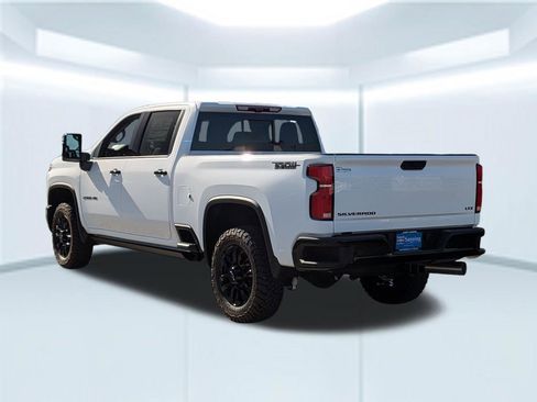New 2026 Chevrolet Silverado 2500 LTZ w/ LTZ Plus Package AWD/4WD image 4