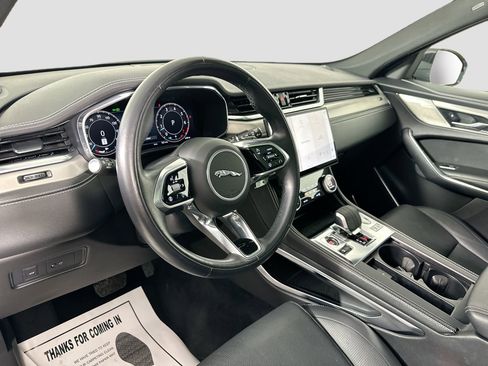 Used 2025 Jaguar F-PACE R-Dynamic S image 10
