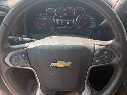 Used 2018 Chevrolet Silverado 1500 High Country AWD/4WD image 24
