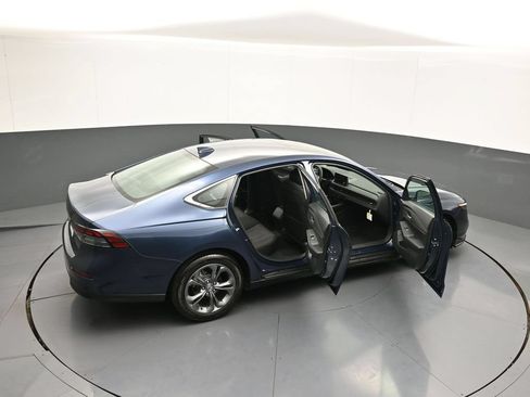 Used 2023 Honda Accord EX image 44