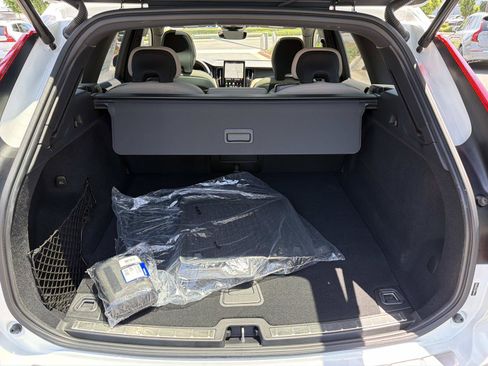 Used 2026 Volvo XC60 T8 Plus w/ Climate Package AWD/4WD image 23