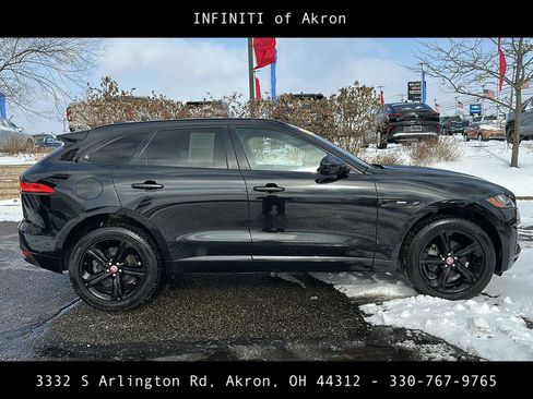 Used 2018 Jaguar F-PACE R-Sport image 15