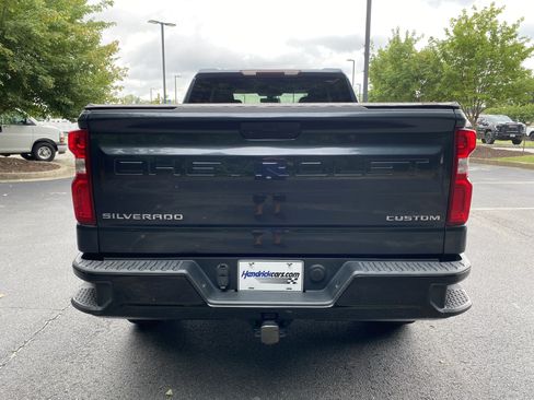 Used 2019 Chevrolet Silverado 1500 Custom Trail Boss w/ Custom Convenience Package AWD/4WD image 8