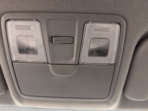 Used 2016 Hyundai Accent SE image 23