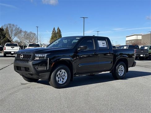 New 2026 Nissan Frontier S image 3