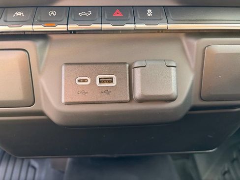 Used 2026 GMC Sierra 1500 Pro w/ Pro Value Package AWD/4WD image 26
