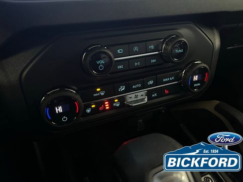 New 2026 Ford Bronco Badlands AWD/4WD image 16