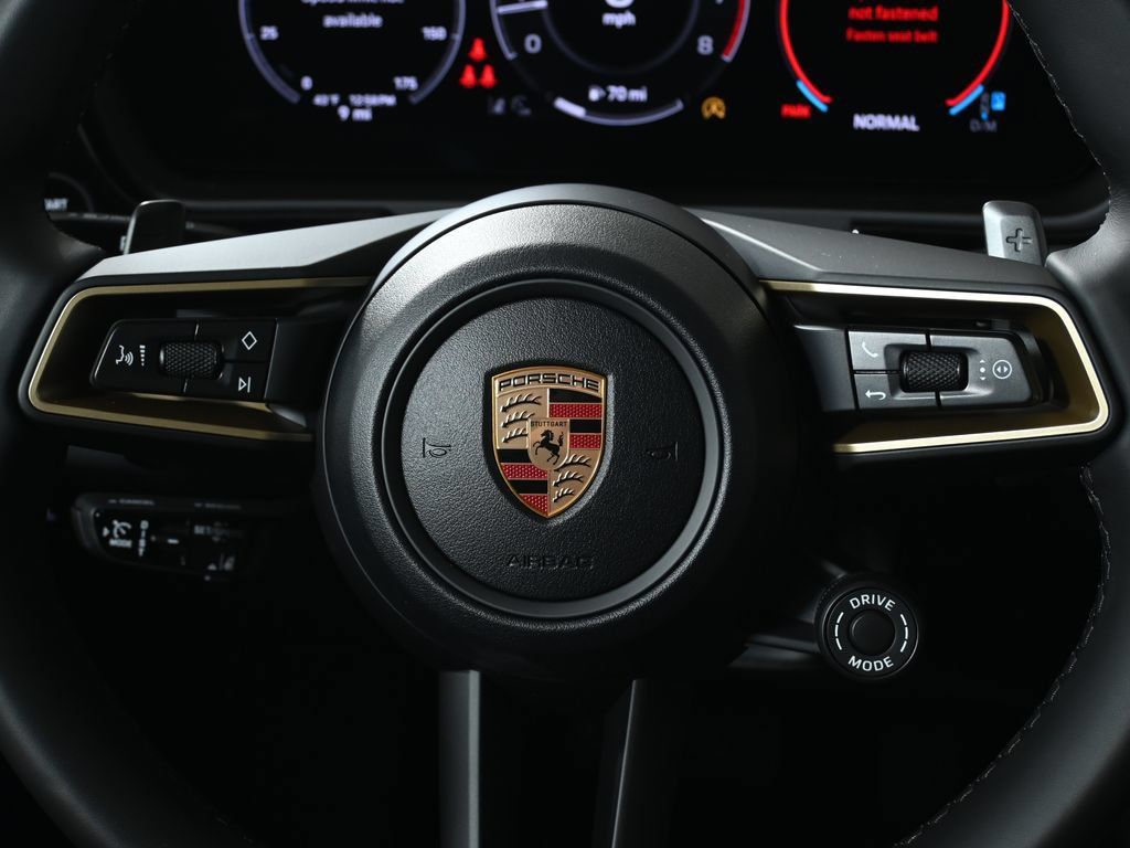Used 2026 Porsche Cayenne Coupe AWD/4WD image 19