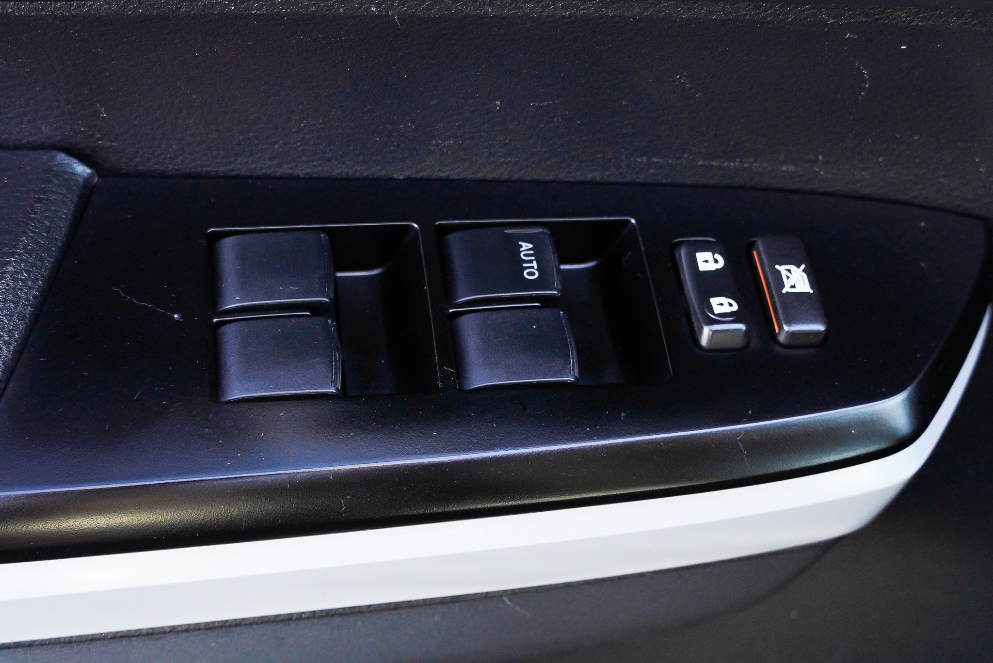 Used 2018 Toyota Tundra SR5 AWD/4WD image 21