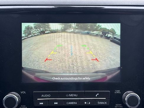 Used 2022 Nissan Frontier S w/ Technology Package AWD/4WD image 5