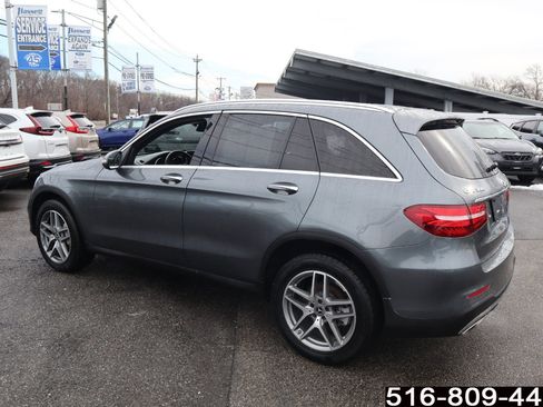 Used 2019 Mercedes-Benz GLC 300 4MATIC image 8