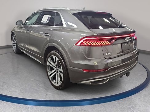 Used 2021 Audi Q8 Prestige image 4